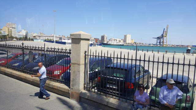 964 cadiz hafen